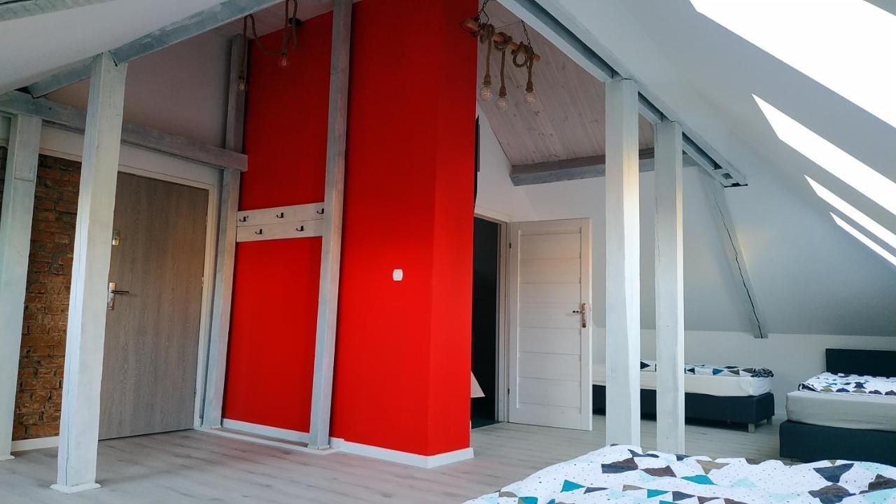Apartament Witkacego Czerwony Słupsk Exteriör bild